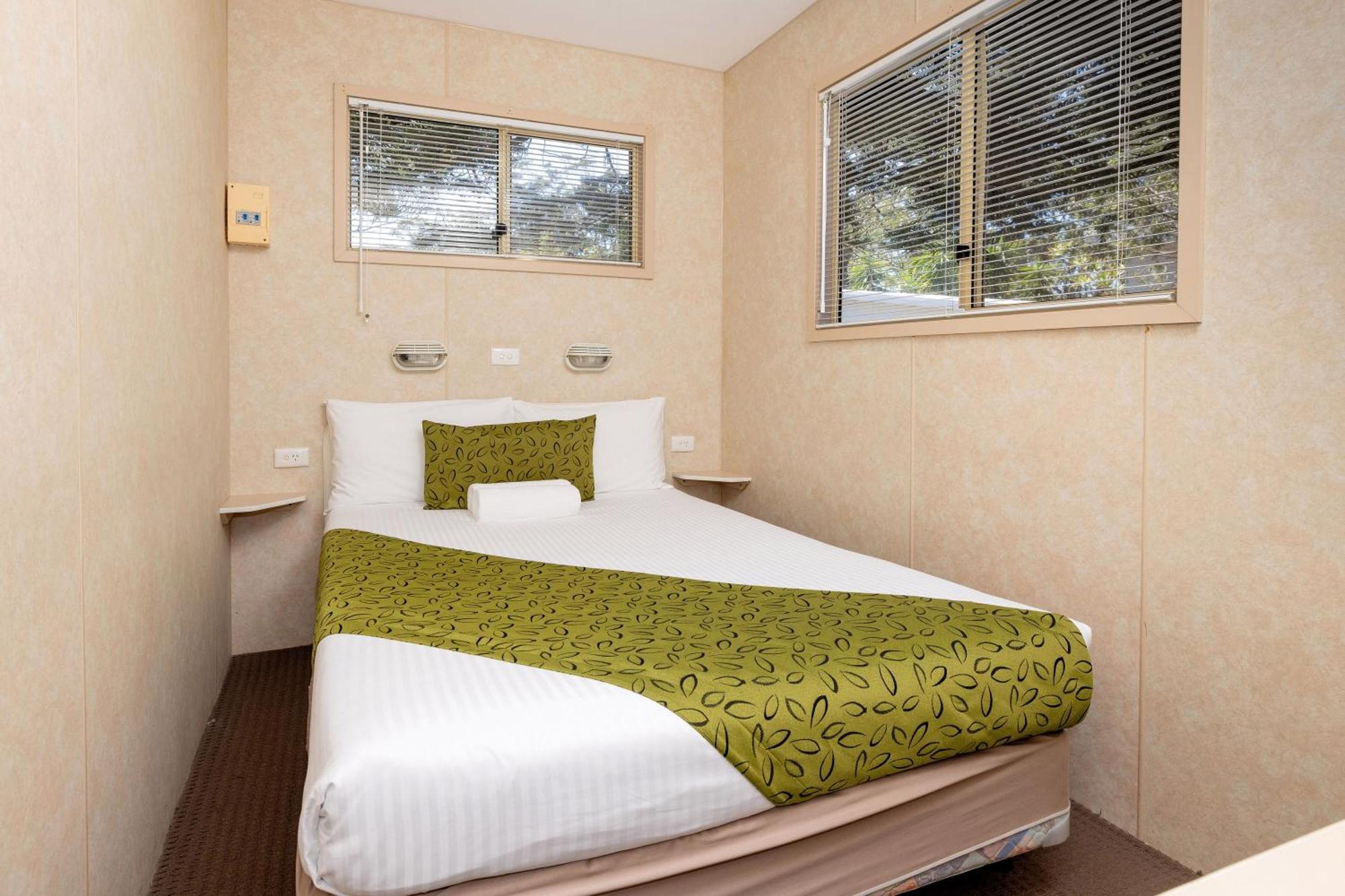 Big4 South Durras Holiday Park ภายนอก รูปภาพ